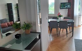 Sloneczny Apartament Bluszczanska