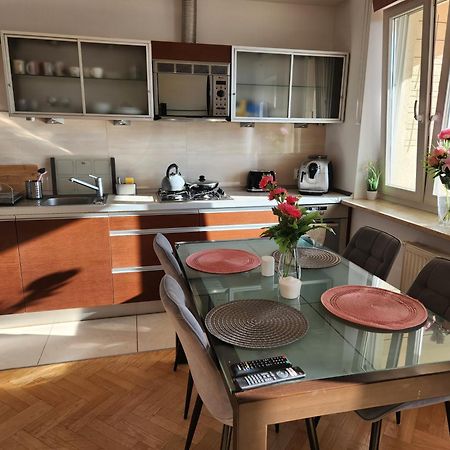 Apartament Sloneczny Apartament Bluszczanska Warszawa Zewnętrze zdjęcie