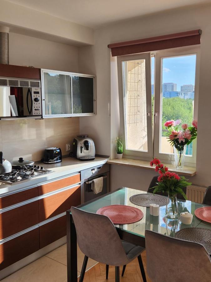 Apartament Sloneczny Apartament Bluszczanska Warszawa Zewnętrze zdjęcie